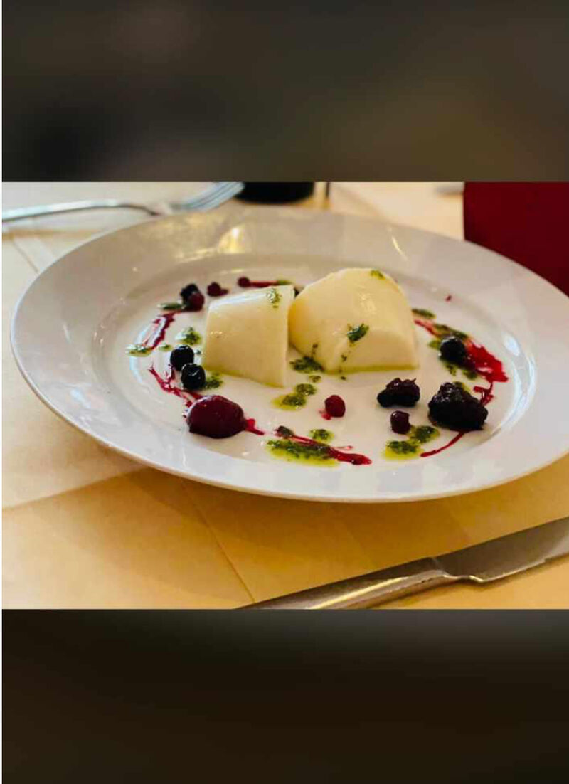 Saisonal wechselnde Dessert