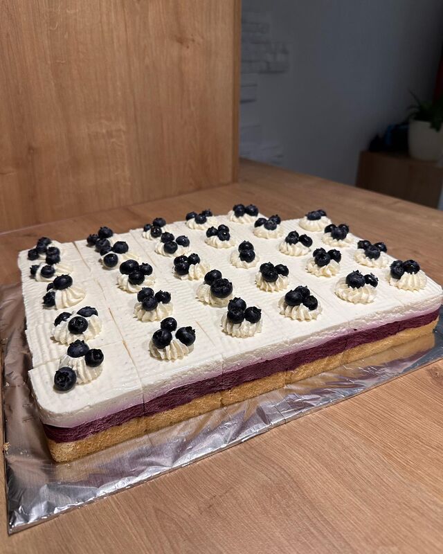 Ciasto jogurtowe borówka/wanilia