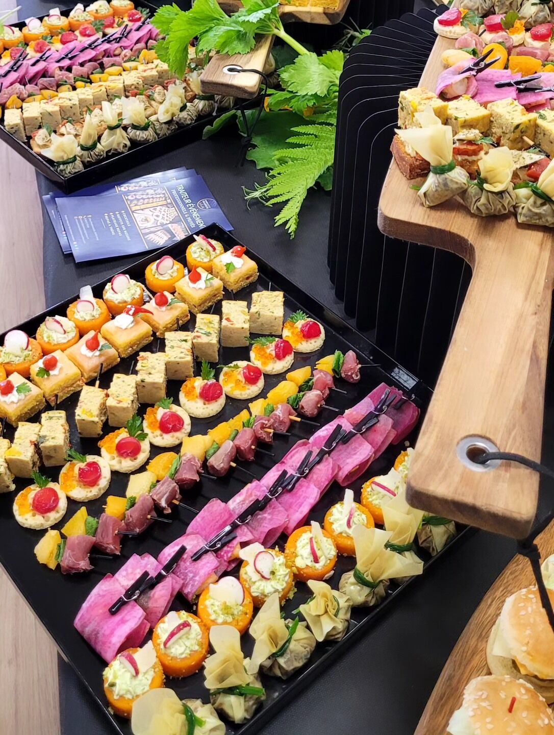 Nos canapés : Fraîcheurs et saveurs en bouche.