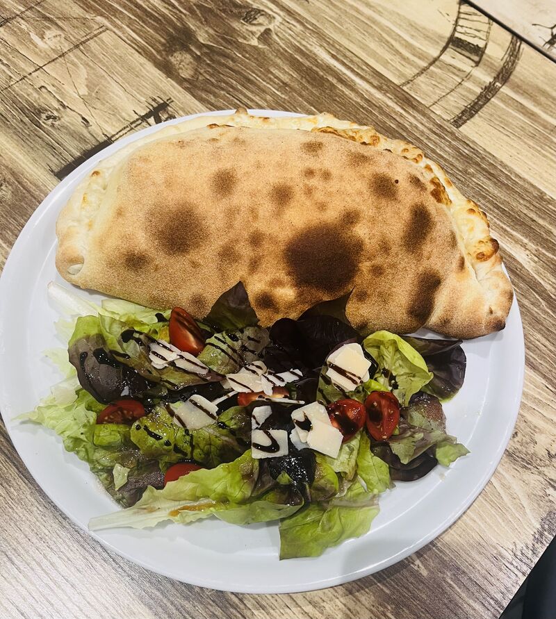 CALZONE